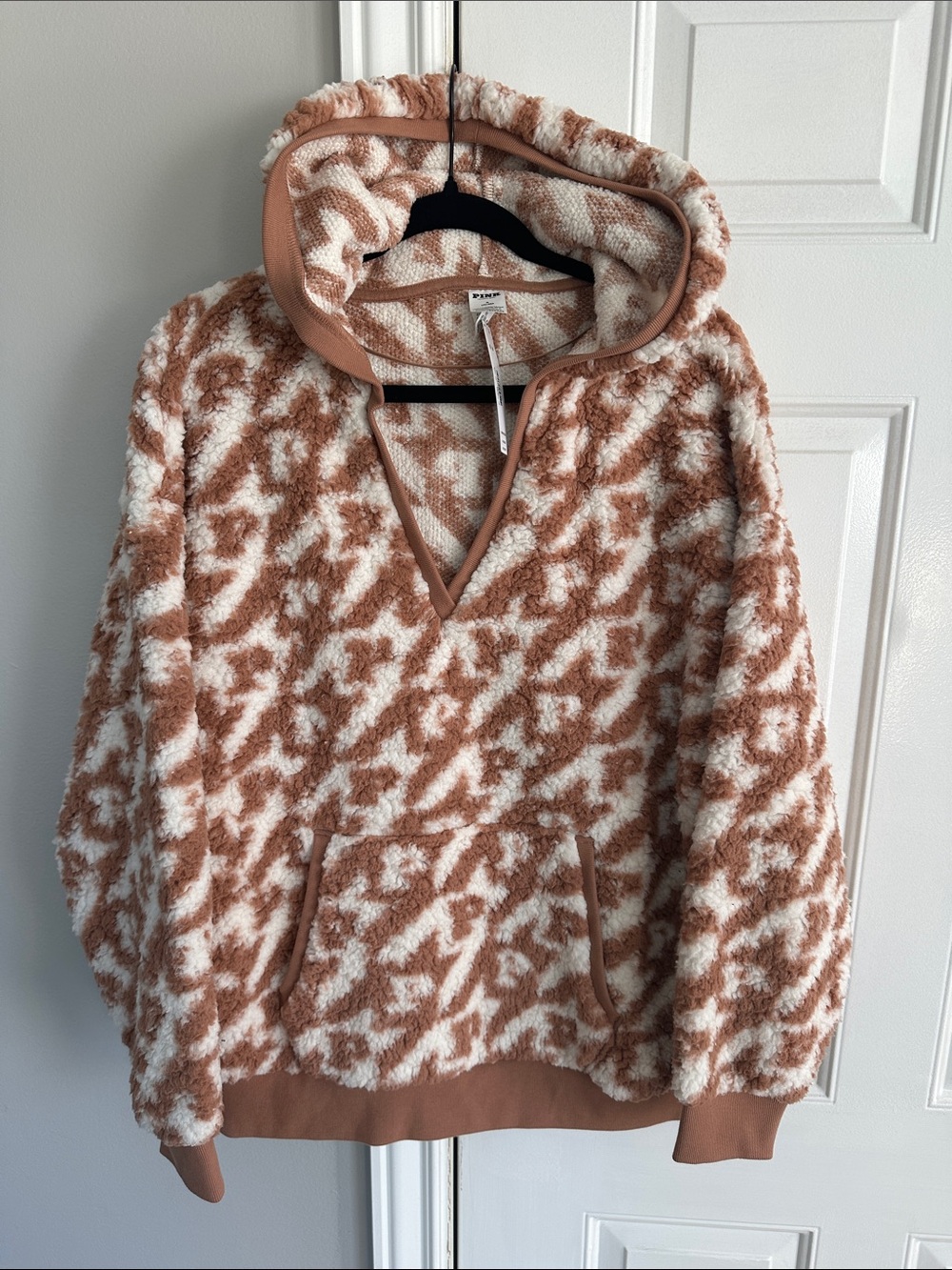 PINK Victoria's Secret White and Rust Sherpa Pullover Hoodie